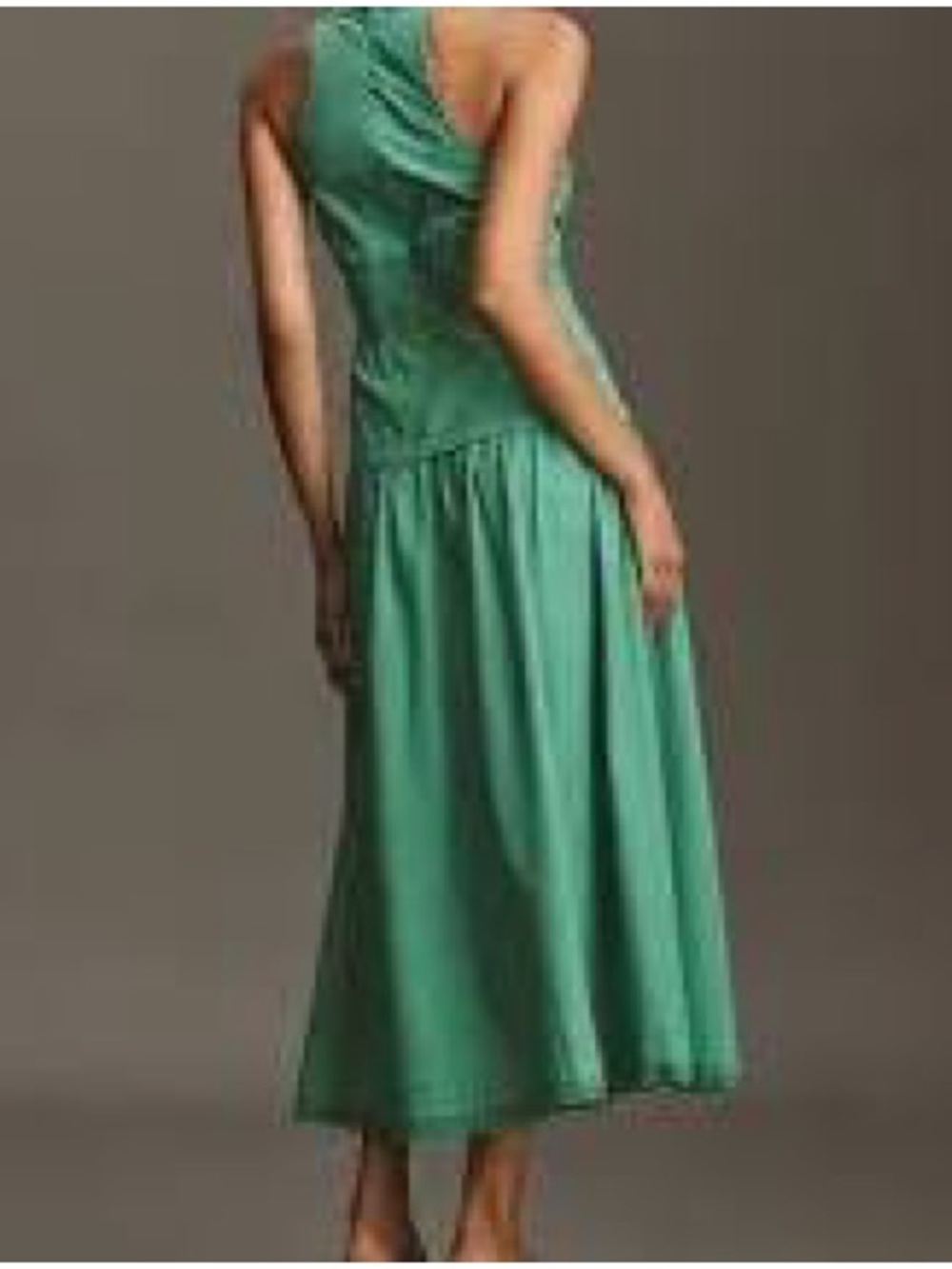 Sleeveless Green Halter Midi Dress - Picture 2 of 10